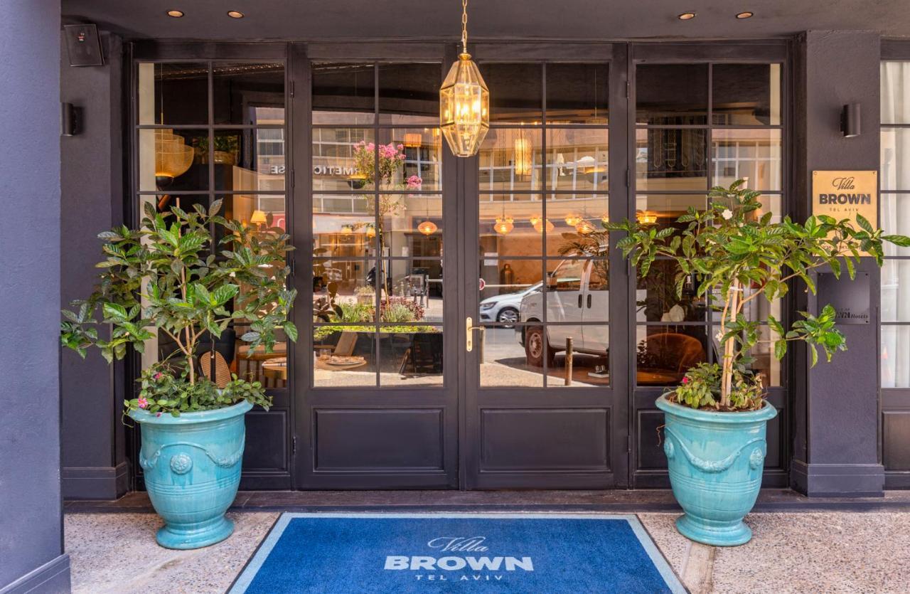 Brown Tel-aviv, A Member Of Brown * Tel Aviv